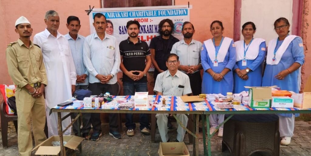 Sant Nirankari Mission : बाढ़ प्रभावित तास और माखनपुर में बना स्वास्थ्य सहारा 1 Sant Nirankari Mission  बाढ़ प्रभावित तास और माखनपुर में बना स्वास्थ्य सहारा